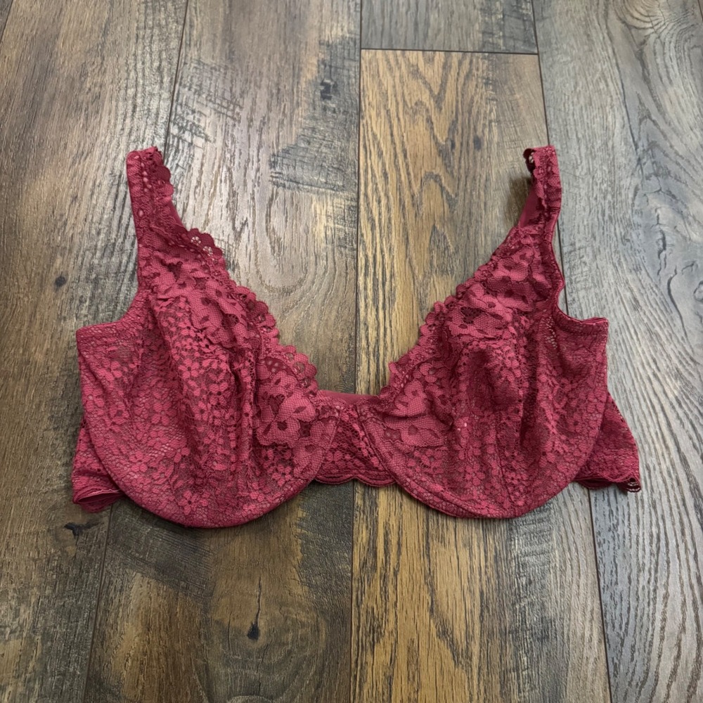 Victorias Secret Body By Victoria Unlined Demi Bra Lace Underwire 38DD Burgundy